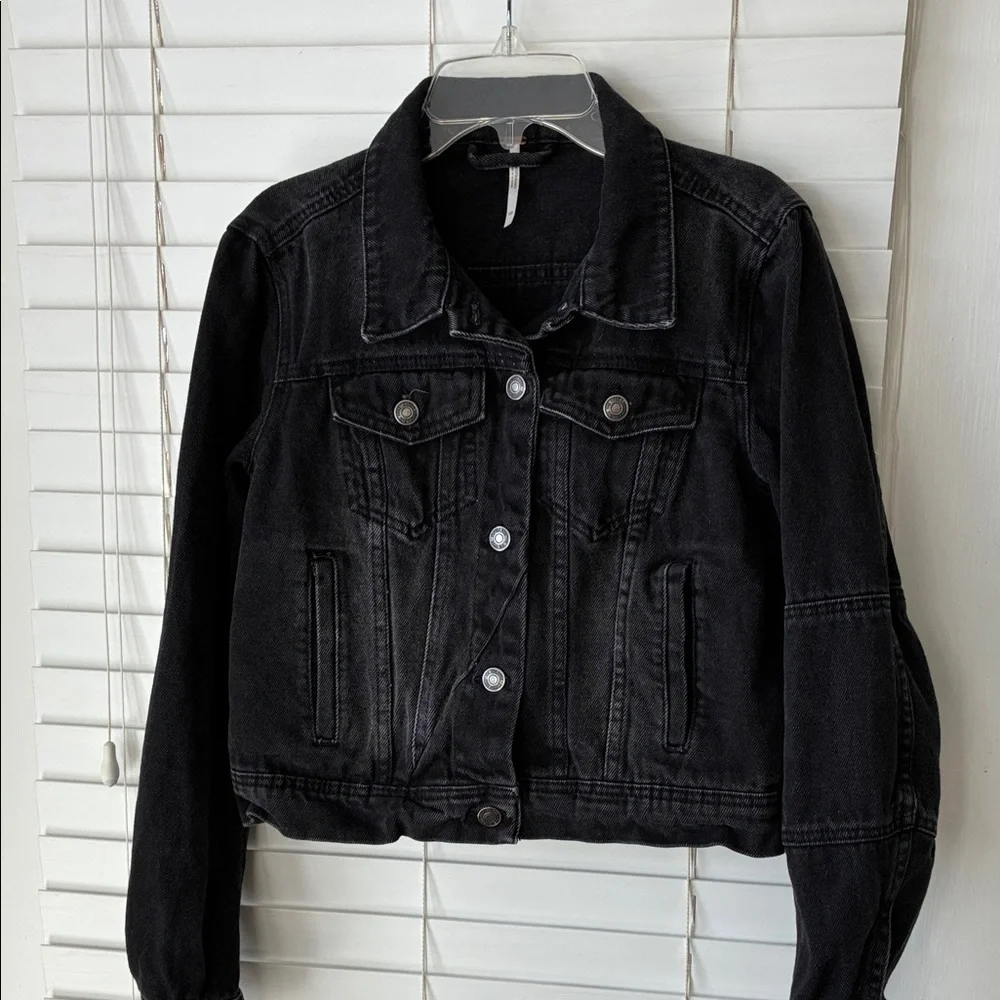 Free People Rumors Denim Jacket Black SZ XS